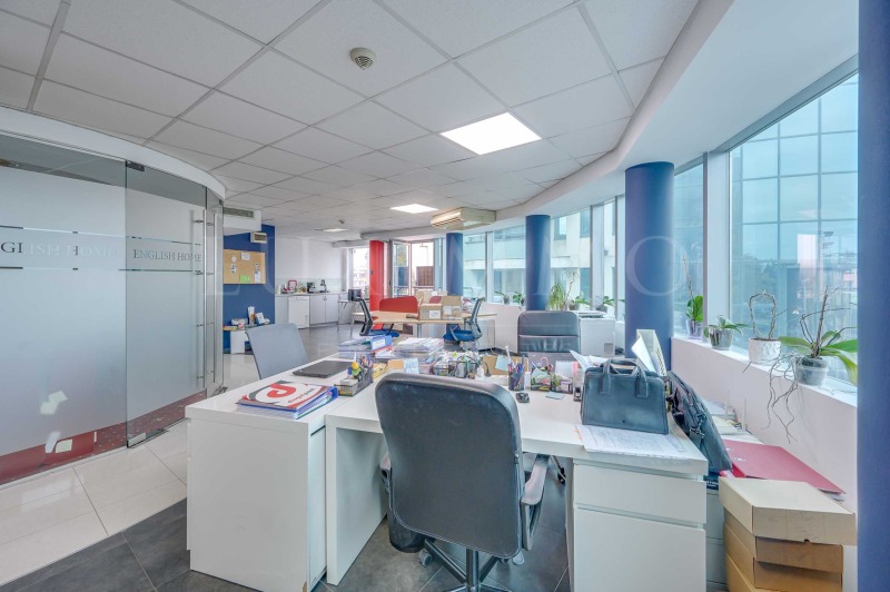 Продава ОФИС в град София, Лозенец - 101 кв.м / 355 320 € » 694 945.52 лв., ЛУКСИММО