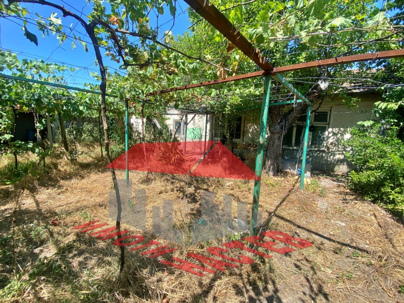 Продава КЪЩА в област Шумен, с. Мараш - 100 кв.м / 63 911.49 € » 125 000 лв., ИМОТИ НАСТЕВ