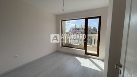 Maisonette m-t Alen mak, Varna 8