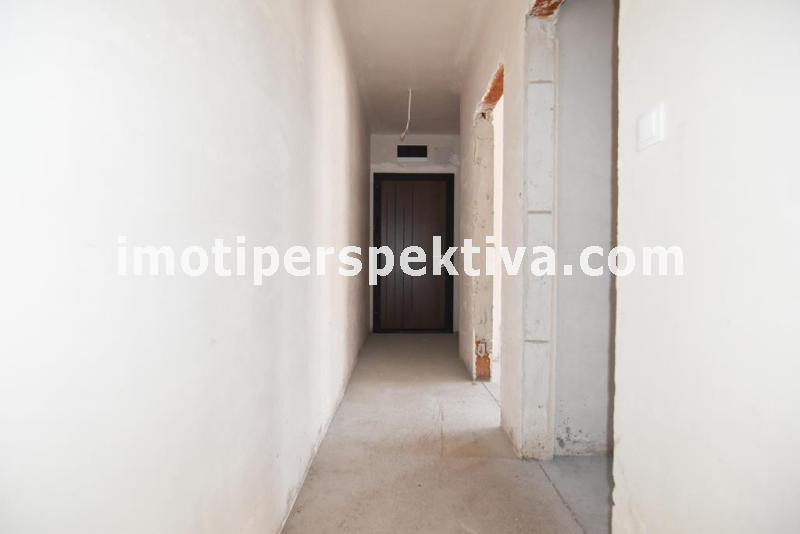 Продава 2-СТАЕН, гр. Пловдив, Кючук Париж, снимка 4 - Апартаменти - 48628383