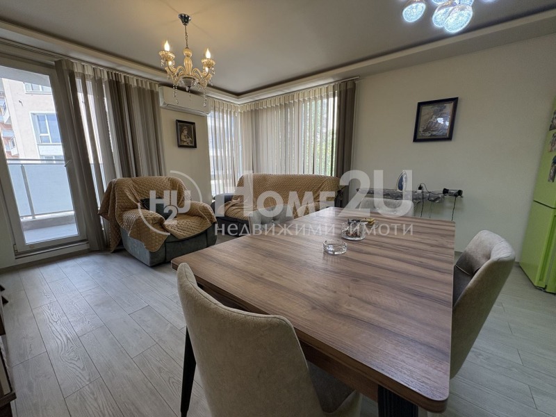 En venta  1 dormitorio Plovdiv , Kyuchuk Parizh , 68 metros cuadrados | 95982766 - imagen [2]