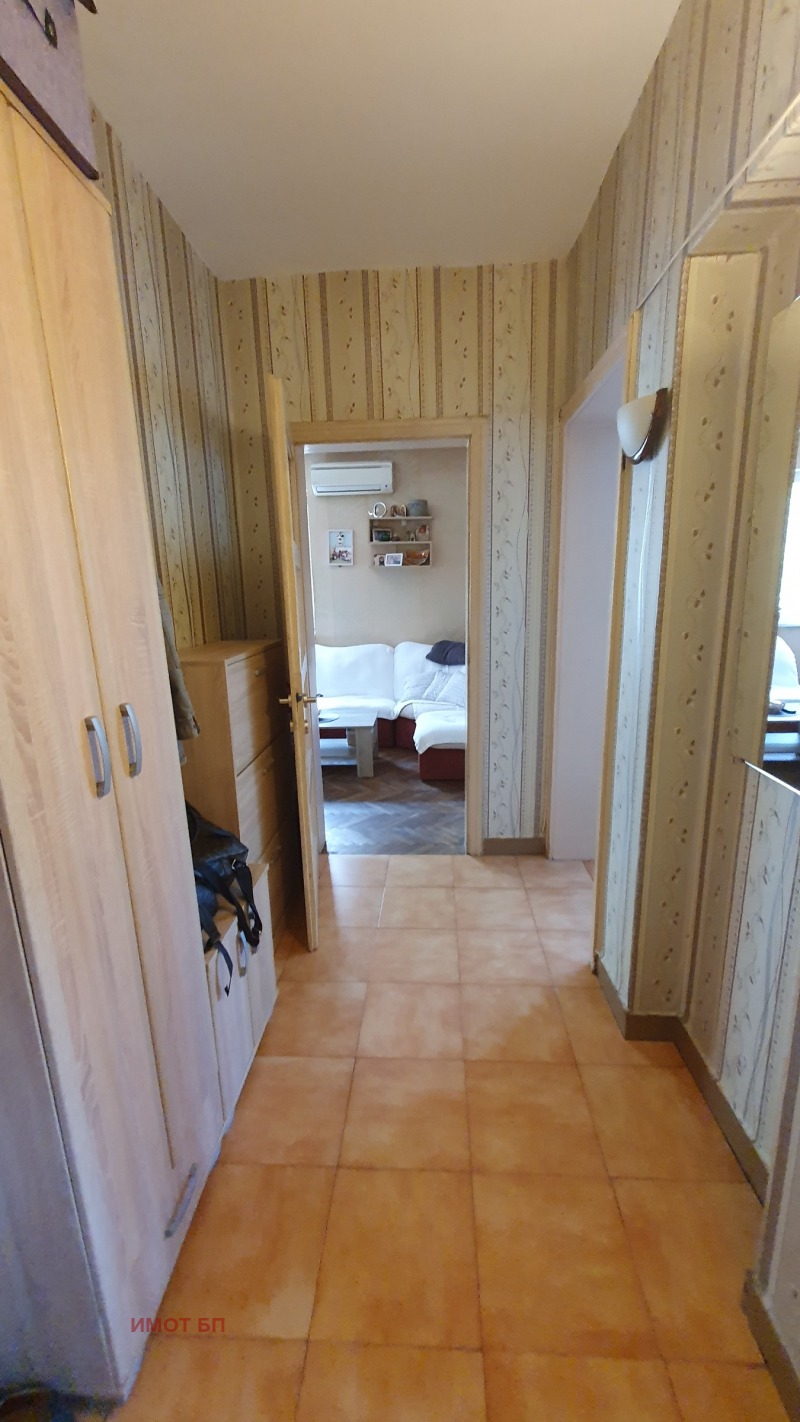 Продаја  2 спаваће собе Софија , Захарна фабрика , 99 м2 | 57602049 - слика [10]