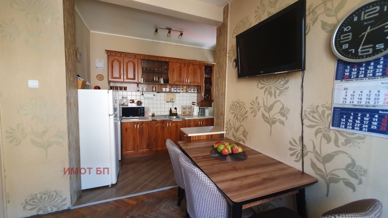 Продаја  2 спаваће собе Софија , Захарна фабрика , 99 м2 | 57602049 - слика [4]
