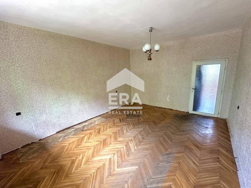 Продава 3-СТАЕН, гр. Добрич, Център, снимка 5 - Апартаменти - 54518751