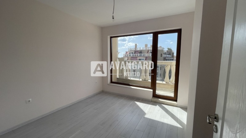 Na prodej  Mezonet Varna , m-t Alen mak , 197 m2 | 83594350 - obraz [8]