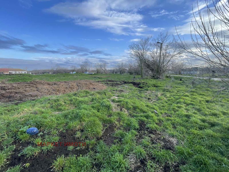 Продава ПАРЦЕЛ, с. Коларово, област Стара Загора