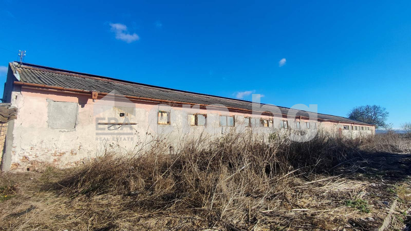 Продава БИЗНЕС ИМОТ, с. Голямо Соколово, област Търговище