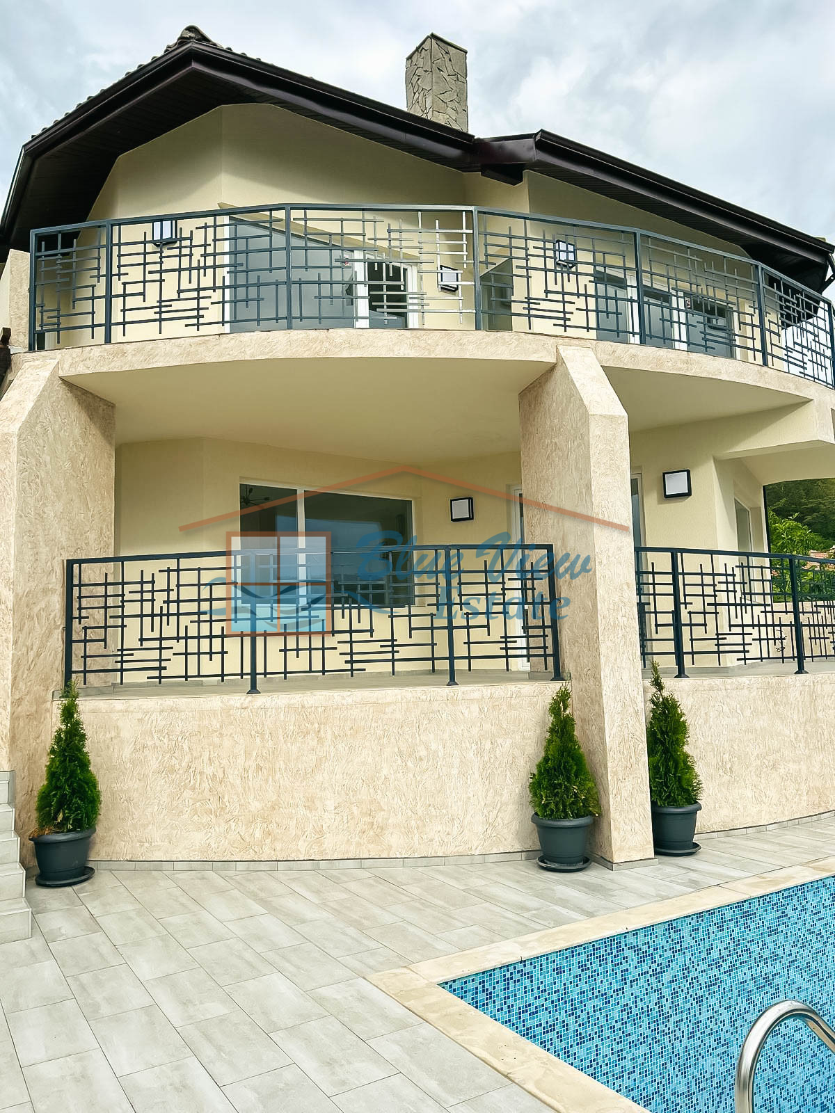 Продава КЪЩА, гр. Балчик, област Добрич, снимка 15 - Къщи - 53845526