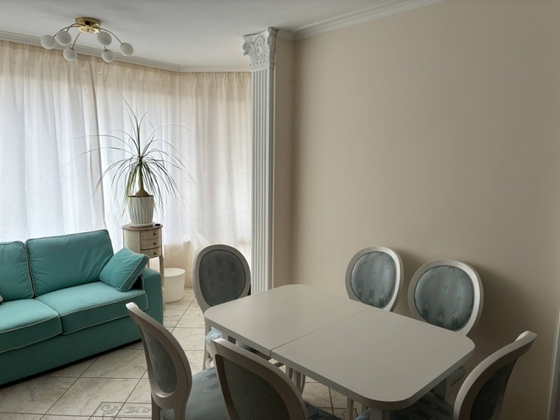Продава 2-СТАЕН в област Пловдив, гр. Хисаря - 85 кв.м / 99 000 € » 193 627.17 лв., АВГУСТА