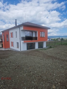 Hus Centar, Sofia 6