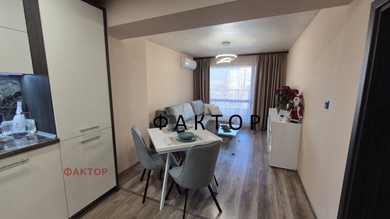 Myytävänä  1 makuuhuone Plovdiv , Tsentar , 64 neliömetriä | 43181511 - kuva [2]