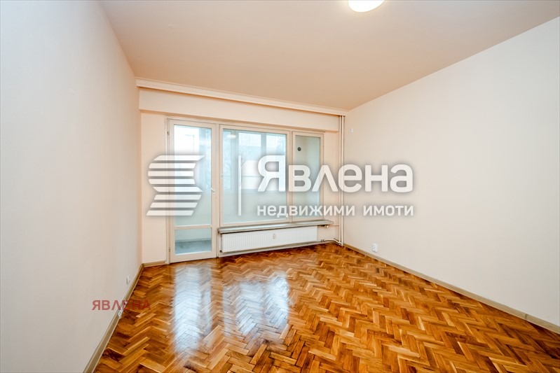 Продава 2-СТАЕН, гр. София, Света Троица, снимка 2 - Апартаменти - 54184228