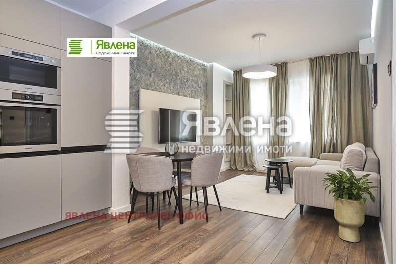 Na sprzedaż  2 sypialnie Sofia , Centar , 85 mkw | 44603421