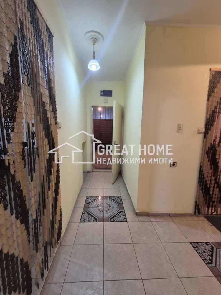 Продава 3-СТАЕН, гр. Търговище, Запад 2, снимка 6 - Апартаменти - 52388687