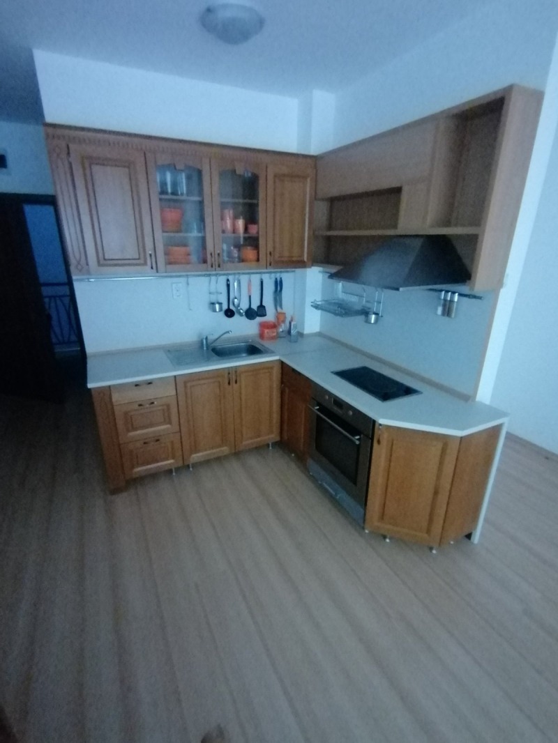 Продава МНОГОСТАЕН, к.к. Слънчев бряг, област Бургас, снимка 2 - Апартаменти - 52612947