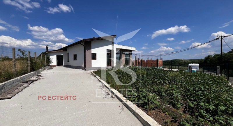 Til salg  Hus region Sofia , Herakovo , 137 kvm | 56101060 - billede [2]
