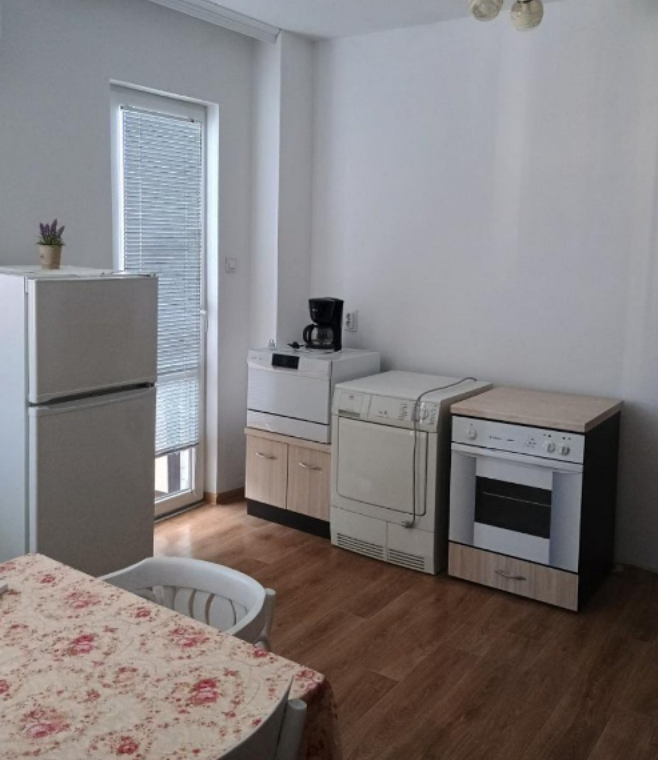 Продава 3-СТАЕН, гр. Пловдив, Каменица 2, снимка 3 - Апартаменти - 55232076