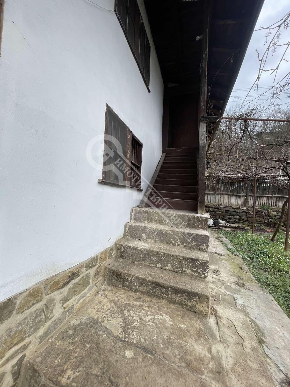 Продава КЪЩА, гр. Елена, област Велико Търново, снимка 3 - Къщи - 53606397