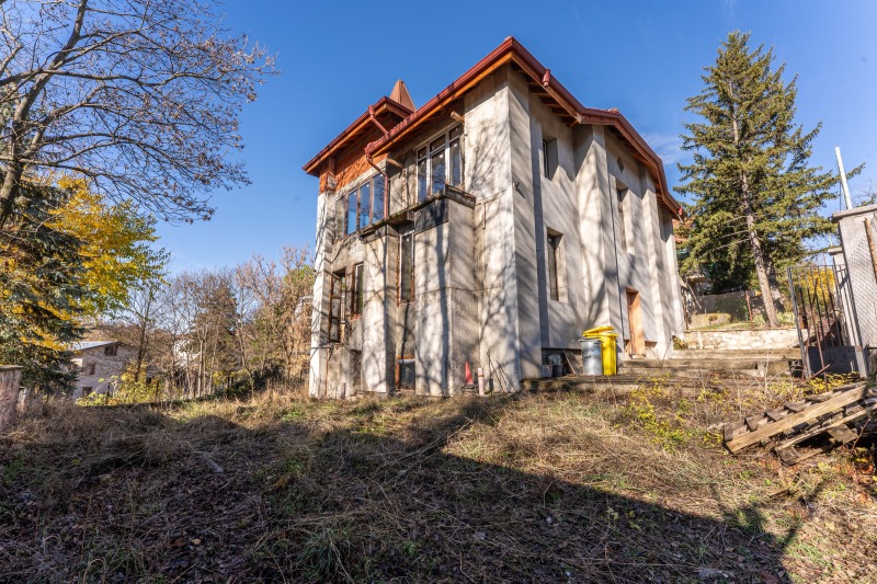 Продава КЪЩА в град София, гр. Банкя - 210 кв.м / 430 000 € » 841 006.90 лв., МАРТИНЕТИ