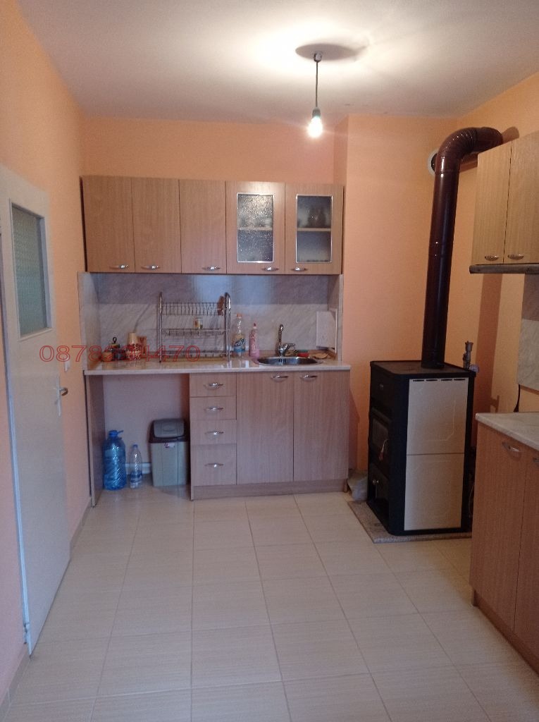 Продава 3-СТАЕН, гр. Мездра, област Враца, снимка 2 - Апартаменти - 52783140