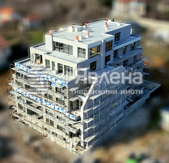 Продава 3-СТАЕН, гр. Варна, Левски 1