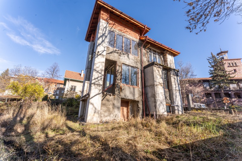 Продава КЪЩА, гр. София, гр. Банкя, снимка 2 - Къщи - 52411783