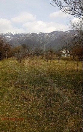 ПАРЦЕЛ, 1 030 m2