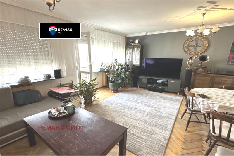 Продава  3-стаен град София , Зона Б-18 , 105 кв.м | 23722498