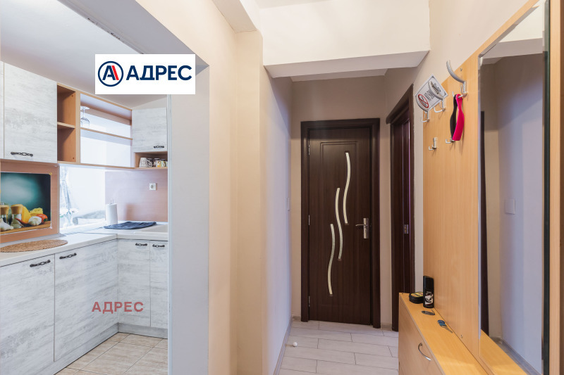 Продава 3-СТАЕН, гр. Варна, Лятно кино Тракия, снимка 15 - Апартаменти - 53331400