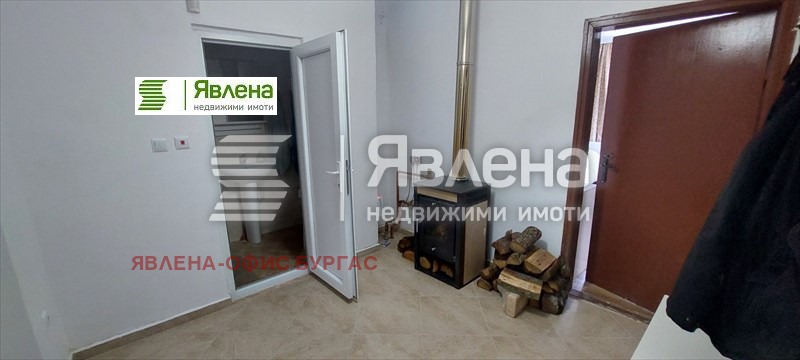 Продава КЪЩА, с. Кошарица, област Бургас, снимка 10 - Къщи - 48148426