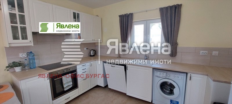 Продава КЪЩА, с. Кошарица, област Бургас, снимка 13 - Къщи - 48148426