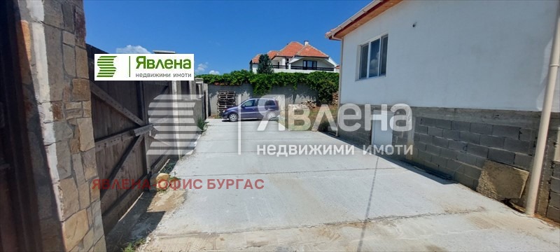 Продава КЪЩА, с. Кошарица, област Бургас, снимка 9 - Къщи - 48148426