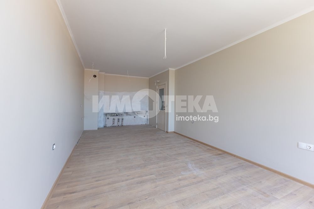 Продава 2-СТАЕН, гр. Варна, к.к. Св.Св. Константин и Елена, снимка 10 - Апартаменти - 54969609