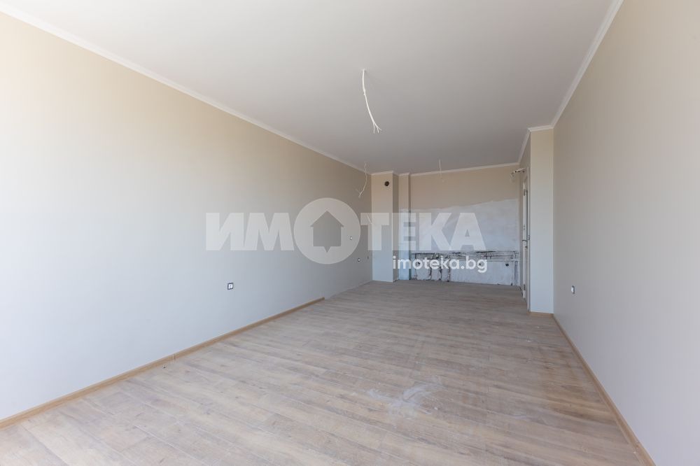 Продава 2-СТАЕН, гр. Варна, к.к. Св.Св. Константин и Елена
