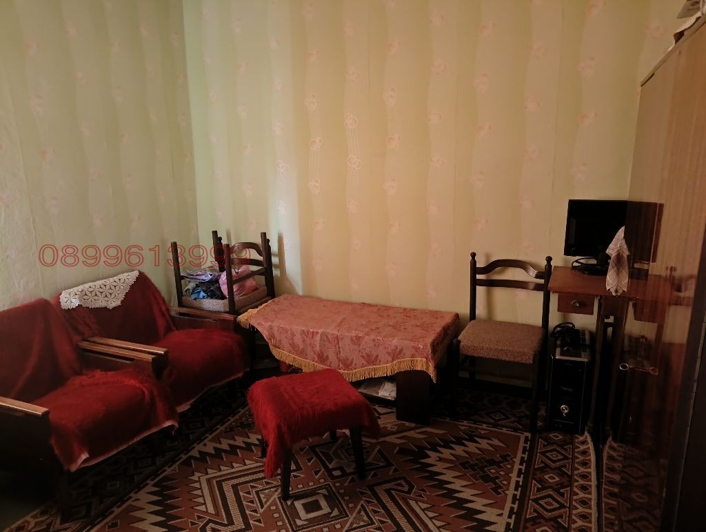 Продава КЪЩА, с. Жегларци, област Добрич, снимка 7 - Къщи - 55691874