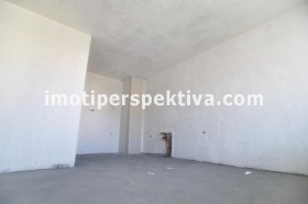 1 dormitorio Jristo Smirnenski, Plovdiv 3