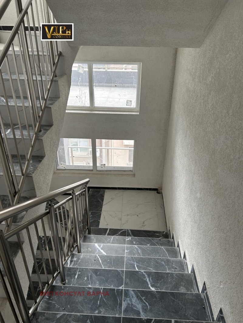Продава  2-стаен град Варна , Колхозен пазар , 40 кв.м | 16054050 - изображение [3]