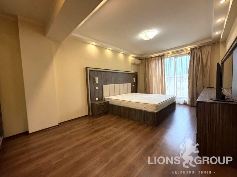 À venda  2 quartos Varna , k.k. Tchaika , 160 m² | 84800162 - imagem [3]