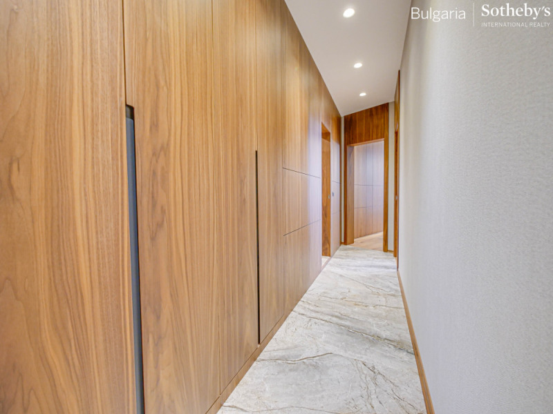 Te koop  3 slaapkamers Sofia , Iztok , 343 m² | 24011224 - afbeelding [14]
