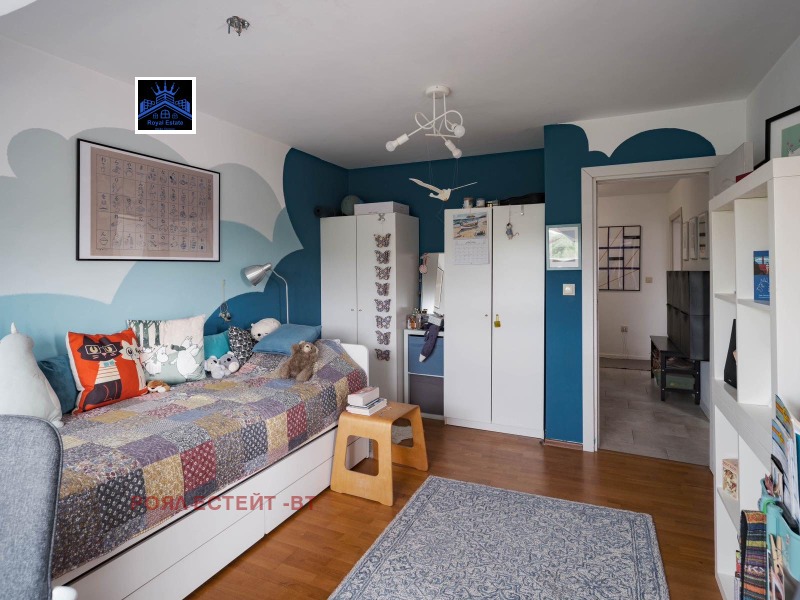 In vendita  3+ camere da letto Veliko Tarnovo , Koliu Ficheto , 130 mq | 92340563