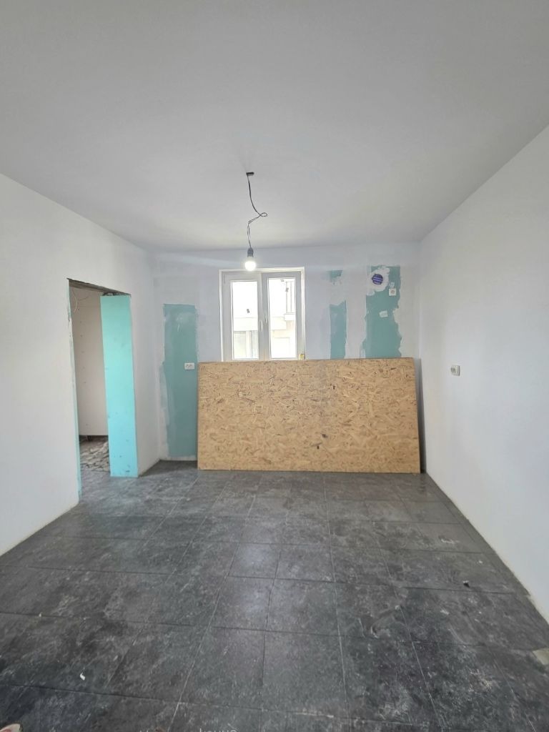 Продава  Етаж от къща град Кюстендил , Колуша , 190 кв.м | 95029917 - изображение [13]