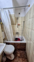 Продава КЪЩА, с. Сливенци, област Добрич, снимка 12