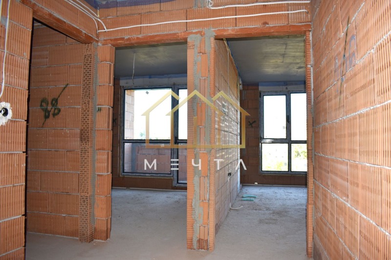 À vendre  1 chambre Plovdiv , Belomorski , 60 m² | 96004099