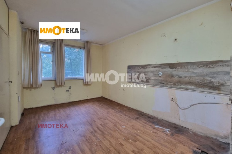 Продава 2-СТАЕН, гр. София, Красно село, снимка 4 - Aпартаменти - 46638142