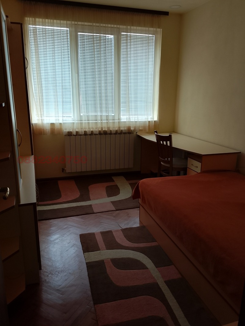 De vânzare  3 dormitoare Ciustendil , Buzludja , 107 mp | 84441506 - imagine [3]