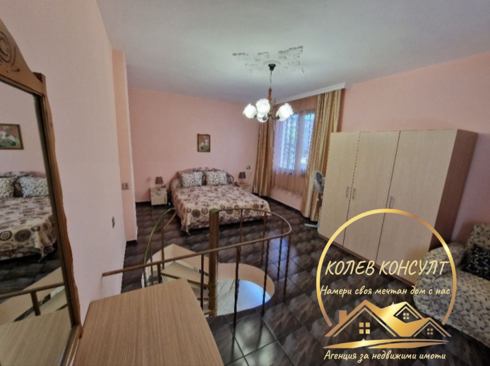 Продава КЪЩА, гр. Поморие, област Бургас, снимка 2 - Къщи - 54647589