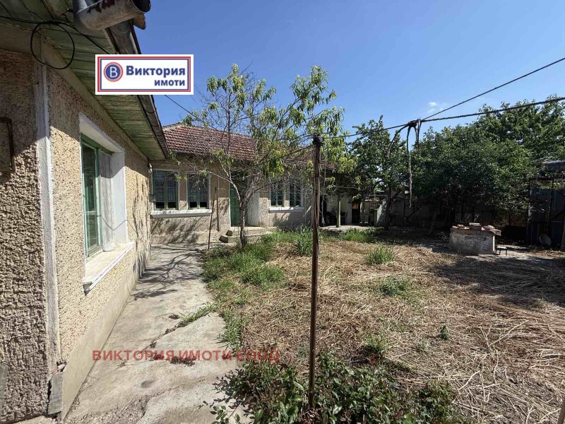 Продава КЪЩА в област Велико Търново, с. Ресен - 90 кв.м / 40 000 € » 78 233.20 лв., ВИКТОРИЯ ИМОТИ ЕООД