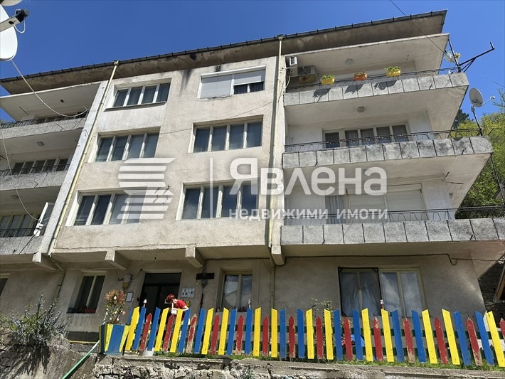 Продава  Многостаен, област Пловдив, с. Нареченски бани • 39 500 EUR • ID 82132078 — holmes.bg - [1] 