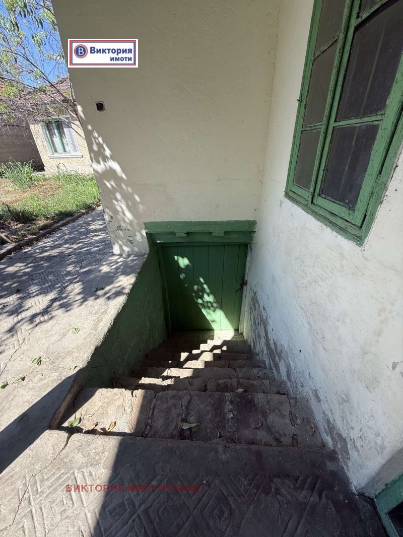 Продава КЪЩА, с. Ресен, област Велико Търново, снимка 7 - Къщи - 52162671