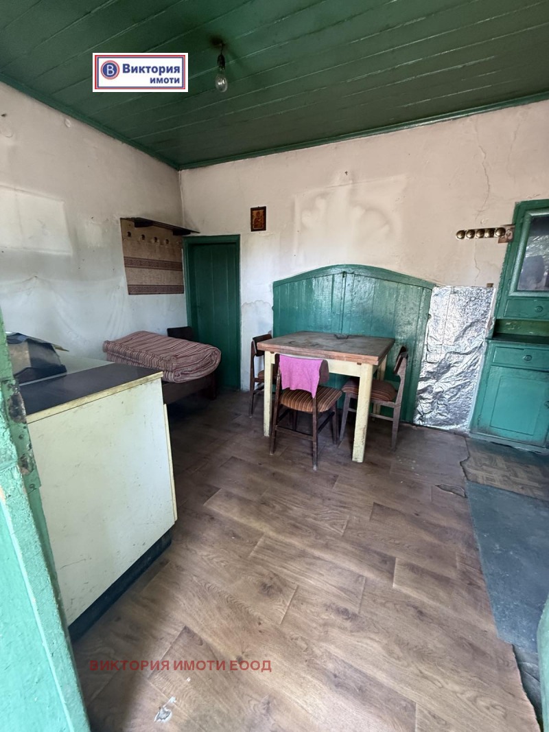 Продава КЪЩА, с. Ресен, област Велико Търново, снимка 5 - Къщи - 52162671